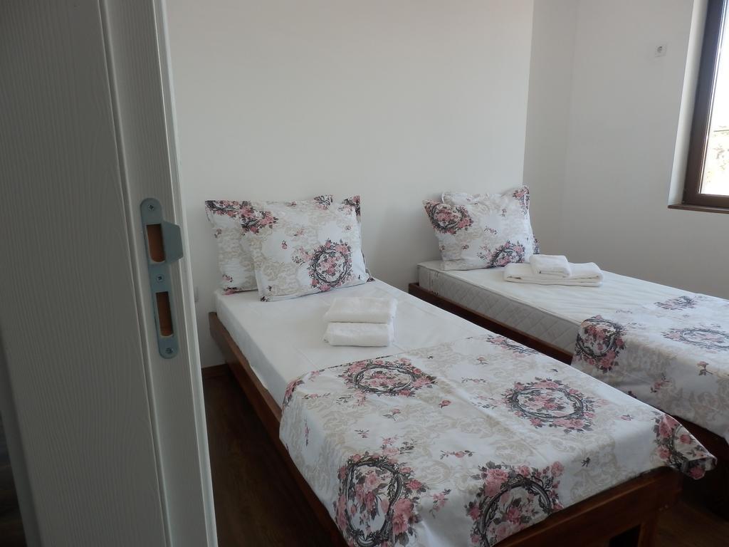 Aleksandrovo Apartments Экстерьер фото
