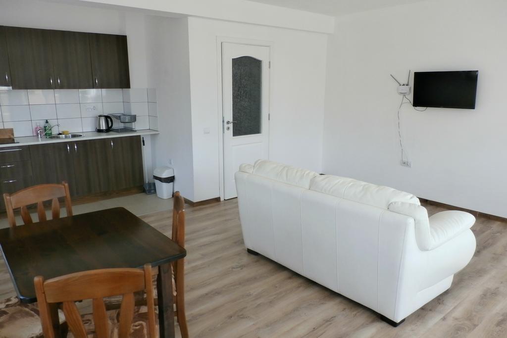 Aleksandrovo Apartments Экстерьер фото